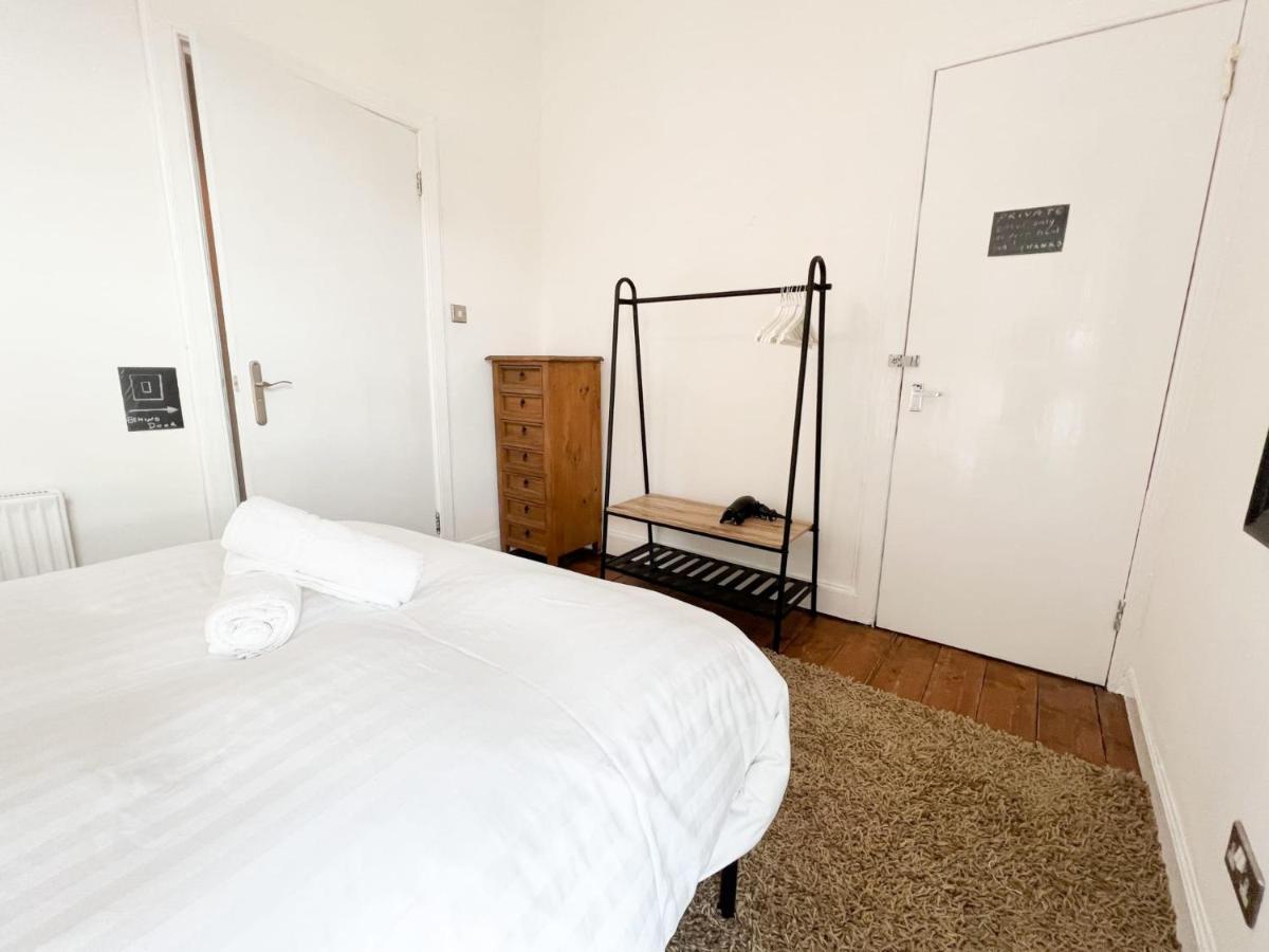 Апартаменти Bohemian 1Br Flat In Abbeyhill Единбург Екстер'єр фото